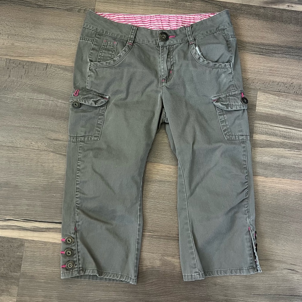 Y2K Sideout Girls' Brown Capri Cargo Pants - Size 16